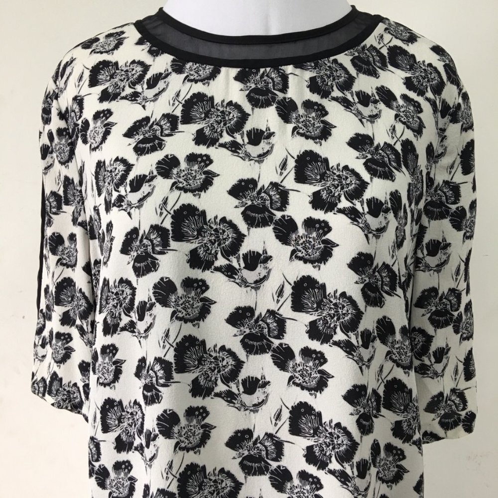 A.L.C. Women's Black White Floral Short Sleeve 100% Silk Crew Blouse Size Large - Picture 2 of 14